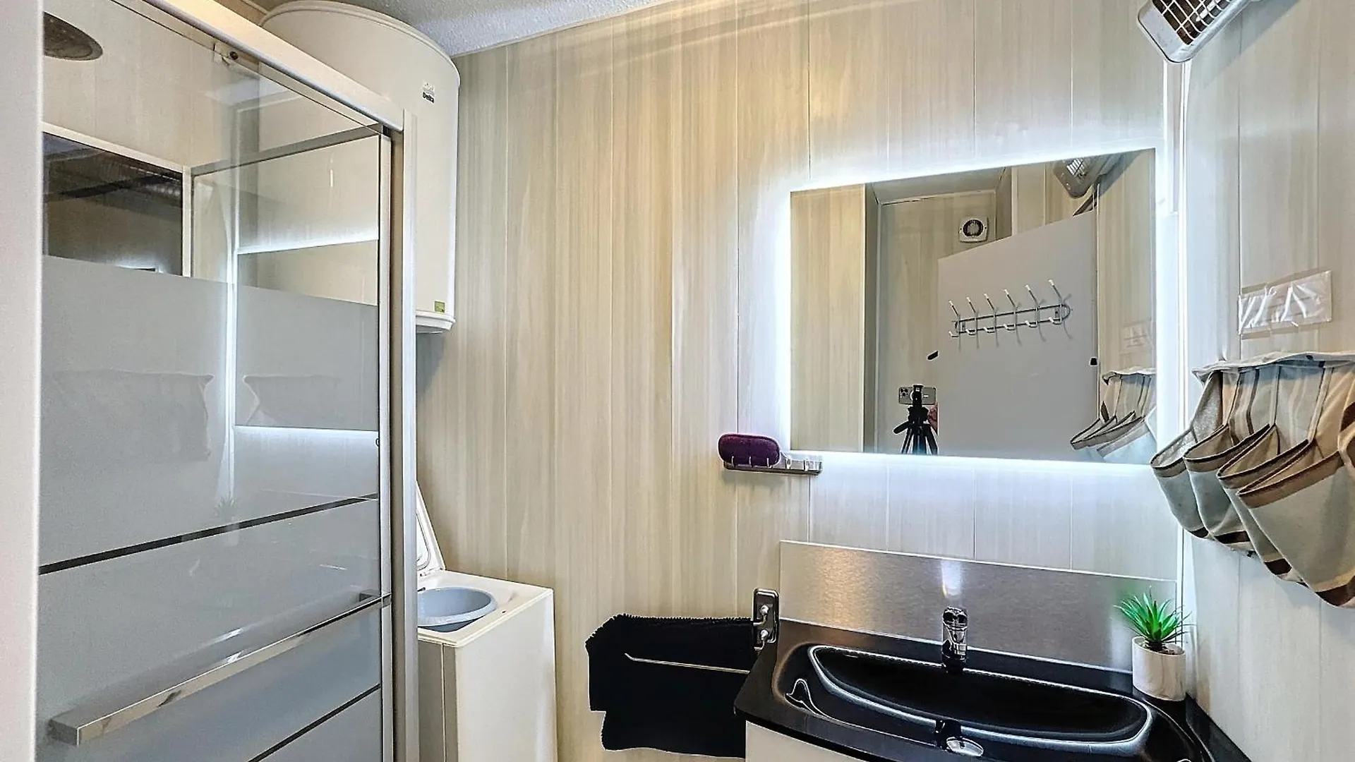 Studio Climatise Pour 4 Pers, Proche Commerces - Fr-1-475-151 Saintes-Maries-de-la-Mer 0*,